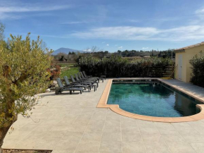 Superbe villa 5 étoiles avec vue magnifique au Domaine des Cigales